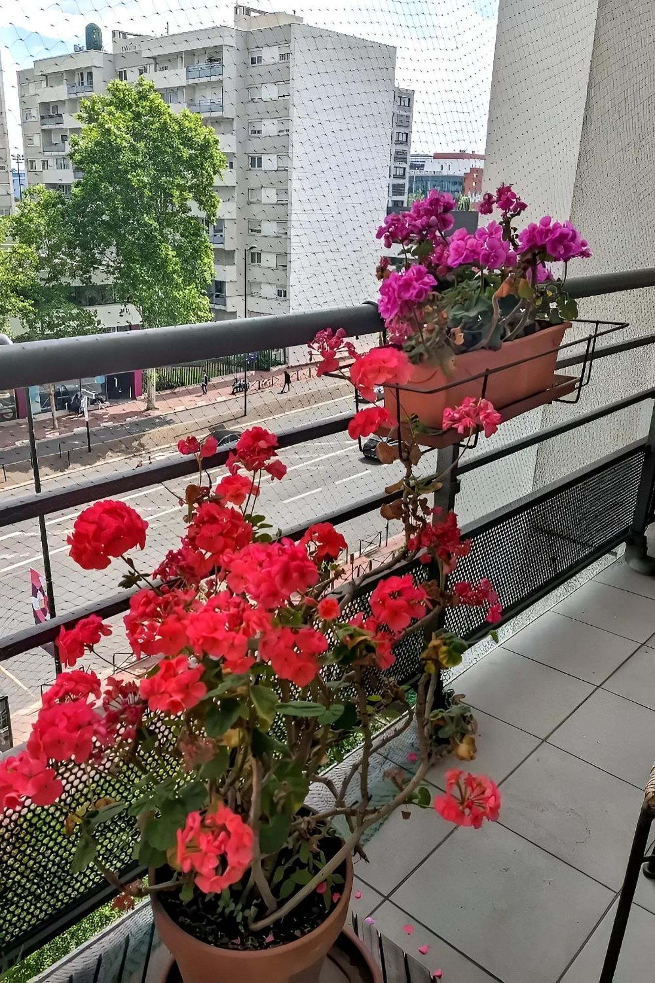 Levallois-Perret -Porte De Paris Ngoại thất bức ảnh